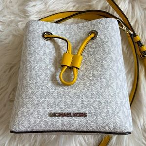 Genuine Michael Kors SM Bucket Crossbody, Leather